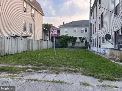38 N Boston Ave, Atlantic City, NJ 08401