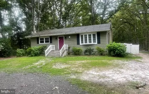 707 Cains Mill Rd, Williamstown, NJ 08094