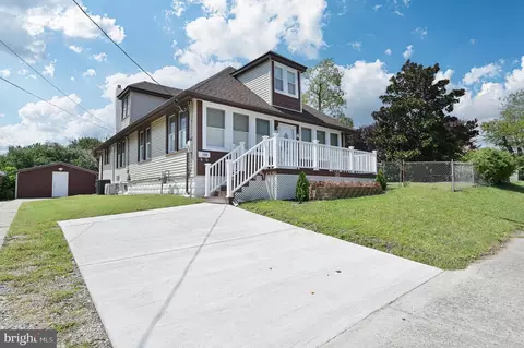 133 E Park Ave, Pleasantville, NJ 08232