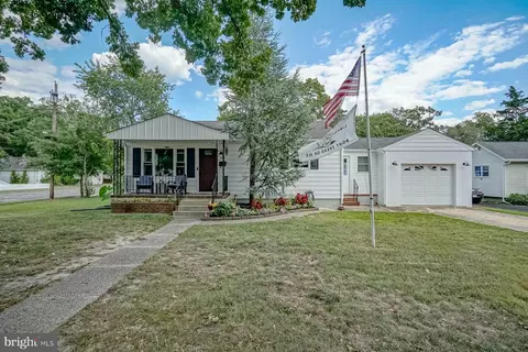 502 Passmore Ave, Hammonton, NJ 08037