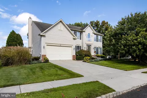 300 Blossom Cir, Egg Harbor Township, NJ 08234