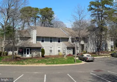 704 Fishers Creek Rd, Absecon, NJ 08205