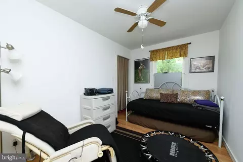 Bedroom - 300 Pine St, Hammonton, NJ 08037 photo 5 of 5
