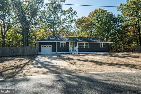 712 Fifth Rd, Mays Landing, NJ 08330