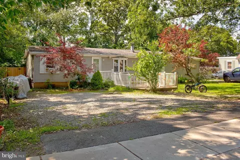 426 Seventh Ave, Somers Point, NJ 08244