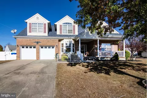 97 Centennial Dr, Hammonton, NJ 08037
