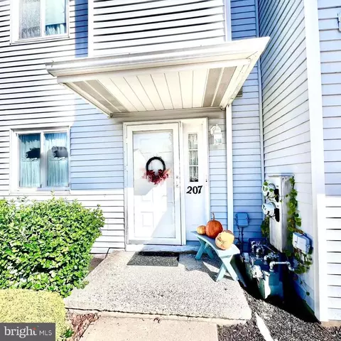 207 Yorktown Blvd, Hammonton, NJ 08037
