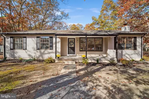 437 4th, Galloway, NJ 08205
