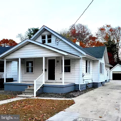 38 Pressey St, Hammonton, NJ 08037