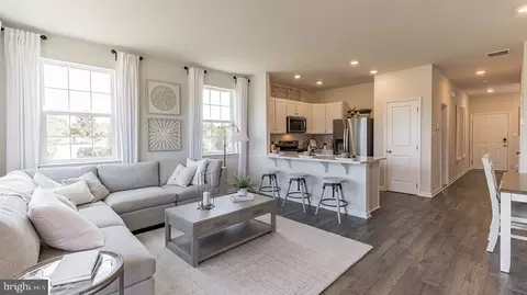 141 Corolla Dr, Egg Harbor Township, NJ 08234