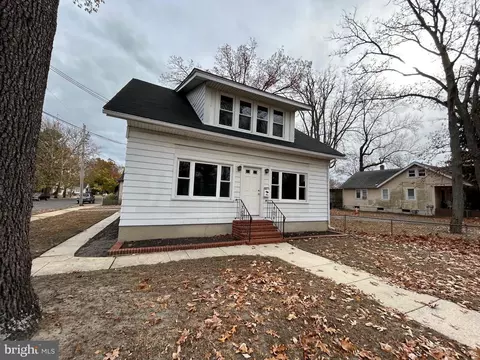 500 12th St, Hammonton, NJ 08037