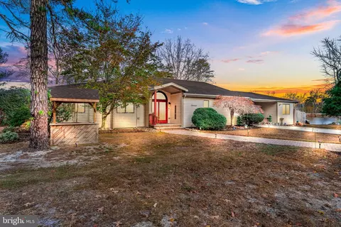 4344 Lake Nescochague Dr, Hammonton, NJ 08037