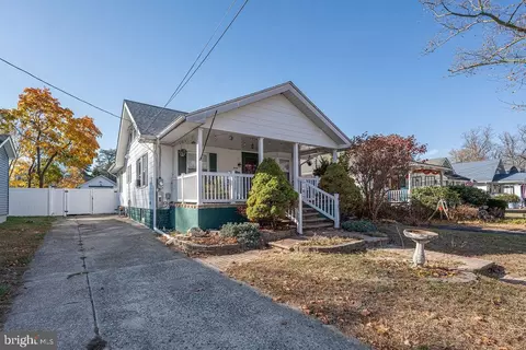 30 Pressey St, Hammonton, NJ 08037