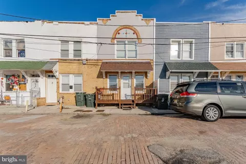 7 S Metropolitan Ave, Atlantic City, NJ 08401