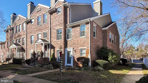 1573 Washington Ct, Mays Landing, NJ 08330