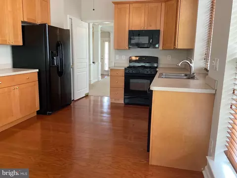 Kitchen - 32 Leah Ct, Hammonton, NJ 08037 photo 1 of 2