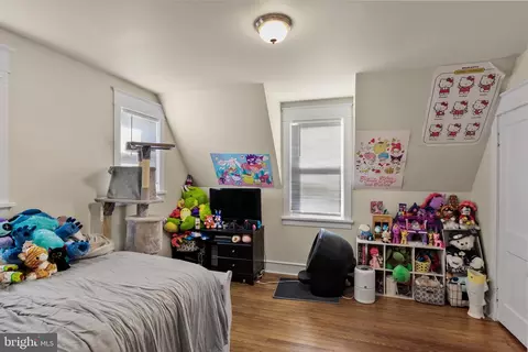 Bedroom - 232 Grape St, Hammonton, NJ 08037 photo 3 of 4