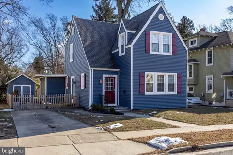 Exterior - 232 Grape St, Hammonton, NJ 08037 photo 2 of 6