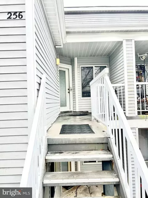 256 Heather Croft, Egg Harbor Township, NJ 08234