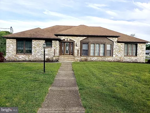 205 W Delaware Ave, Landisville, NJ 08326