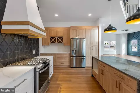Kitchen - 424 E Brook Ln, Galloway, NJ 08205 photo 3 of 3