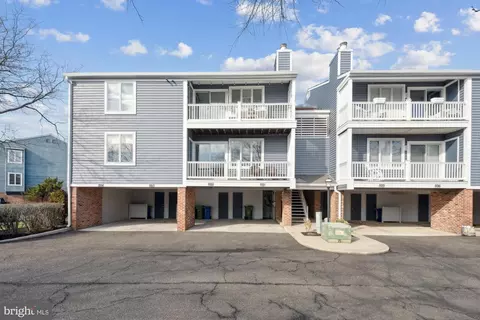 801 Harbour Cv, Somers Point, NJ 08244