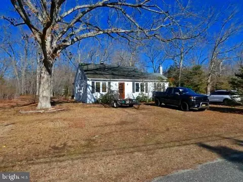 223 Sewell Ave, Richland, NJ 08350