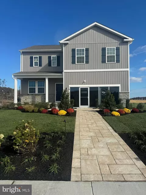 125 Malibu Dr, Egg Harbor Township, NJ 08234