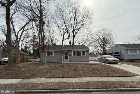 125 S Ambler Rd, Somers Point, NJ 08244