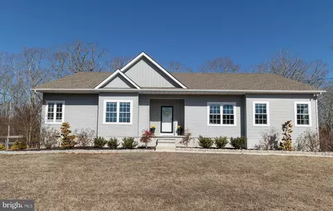 857 E Moss Mill Rd, Galloway, NJ 08205
