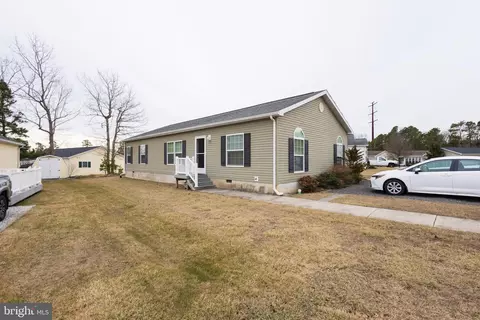 35 Pinetree Ln, Mays Landing, NJ 08330