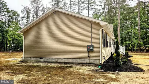 Exterior - 625 Weymouth Rd, Buena, NJ 08310 photo 2 of 5