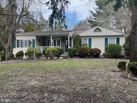 114 Grant Ave, Egg Harbor Township, NJ 08234