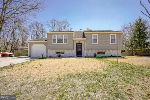 306 Fairmont Ave, Williamstown, NJ 08094