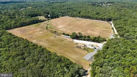 798 W Indian Cabin Rd, Galloway, NJ 08205