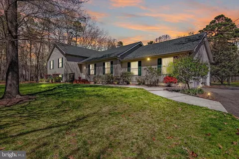 7318 3rd Ave, Mays Landing, NJ 08330