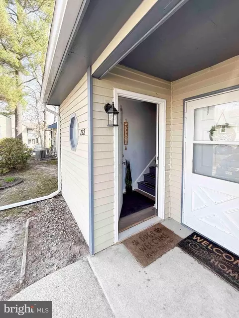 722 Fishers Creek Rd, Galloway, NJ 08205