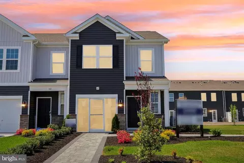 228 Hermosa Dr, Egg Harbor Township, NJ 08234