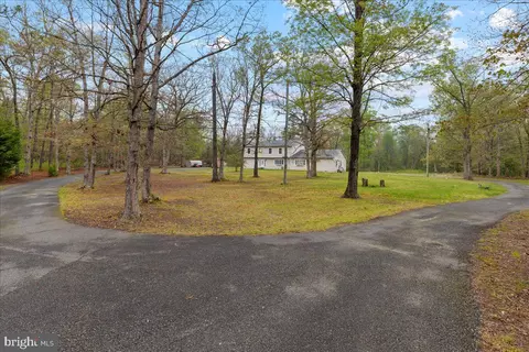 6706 Millville Ave, Mays Landing, NJ 08330