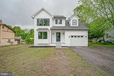 440 N Packard St, Hammonton, NJ 08037