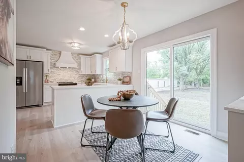 Dining - 440 N Packard St, Hammonton, NJ 08037 photo 2 of 2