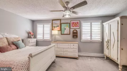 Bedroom - 532 B Sunrise Ave, Somers Point, NJ 08244 photo 1 of 4