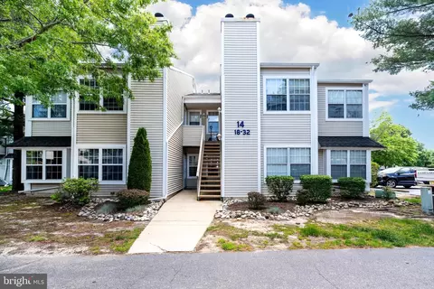 32 Malibu Way, Absecon, NJ 08205