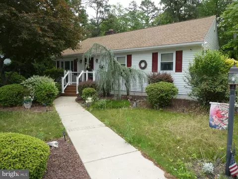 1314 Memory Ln, Hammonton, NJ 08037