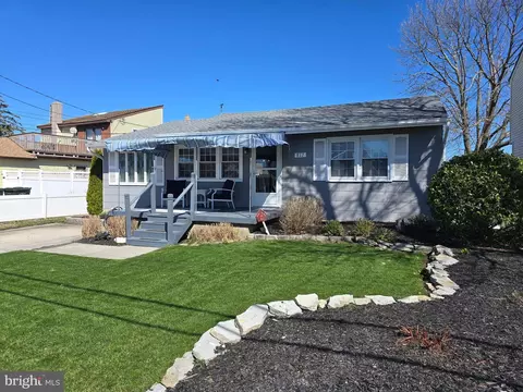 817 Lafayette Blvd, Brigantine, NJ 08203