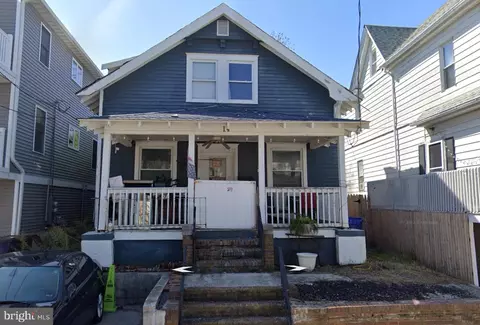 14 S Weymouth Ave, Ventnor City, NJ 08406