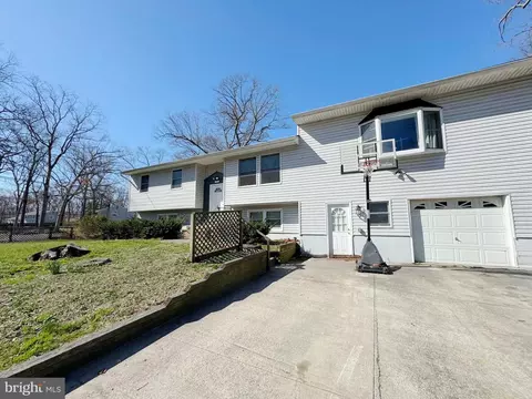 252 Terry Ln, Pomona, NJ 08240