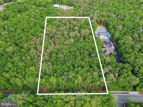 7116 Fernwood Ave, Egg Harbor Township, NJ 08234