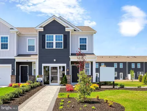 233 Hermosa Dr, Egg Harbor Township, NJ 08234