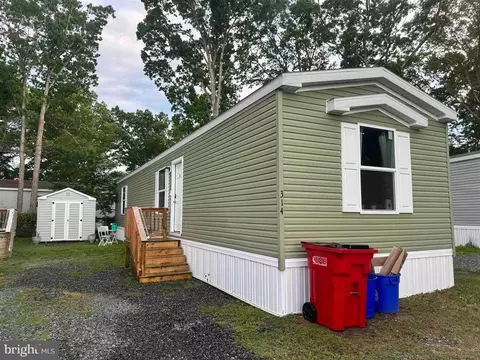 2501 Tilton Rd #314, Egg Harbor Township, NJ 08234